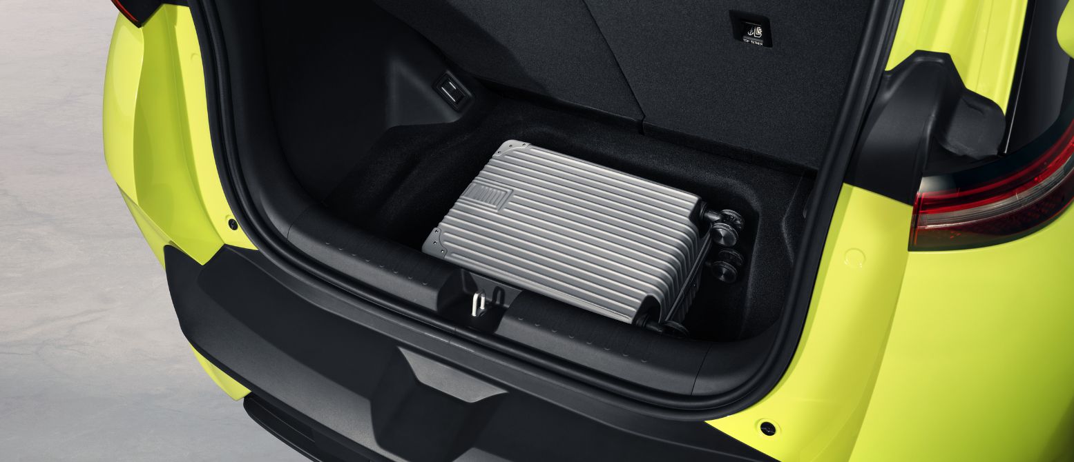 BYD Dolphin Surf interieur