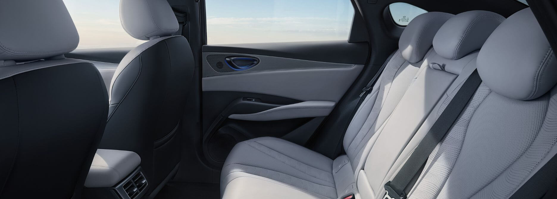 BYD Seal 6 DM-i  Super Hybride interieur