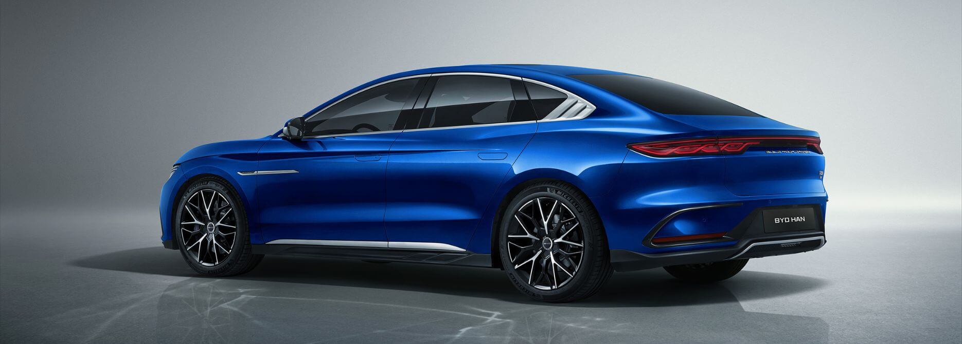 BYD Han exterieur